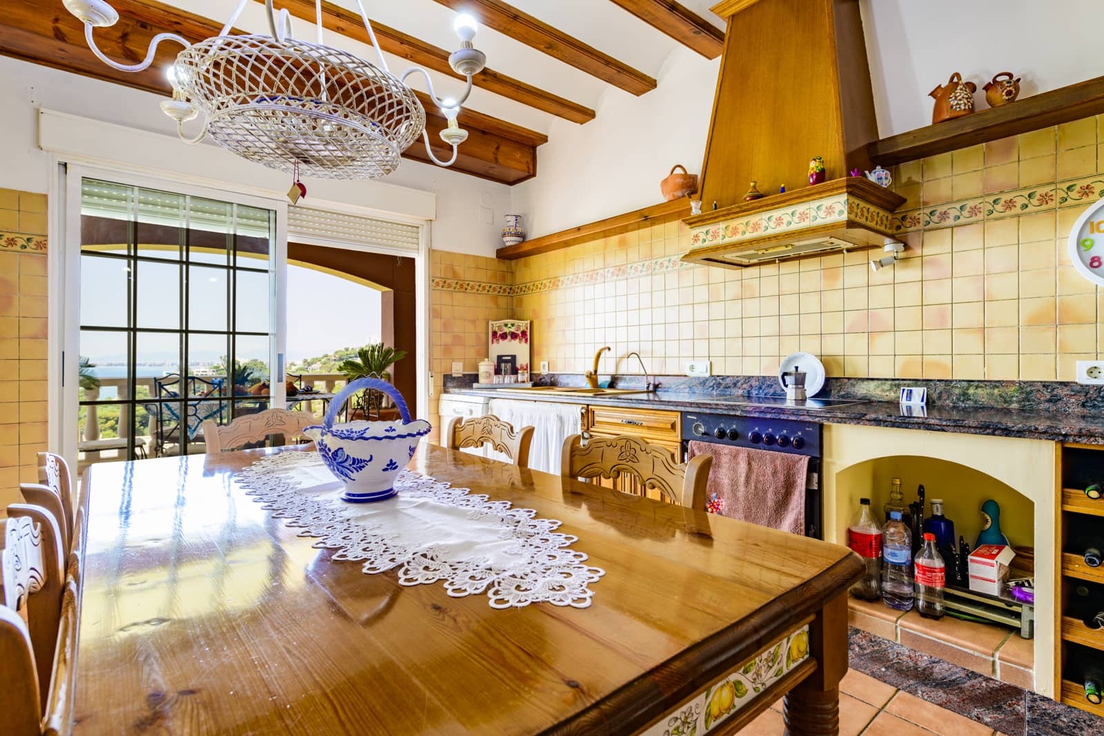 6 makuuhuone Omakotitalo myytävänä paikassa Benicassim mukana uima-altaan 
autotalli - 850 000 € (Ref: 9501804)