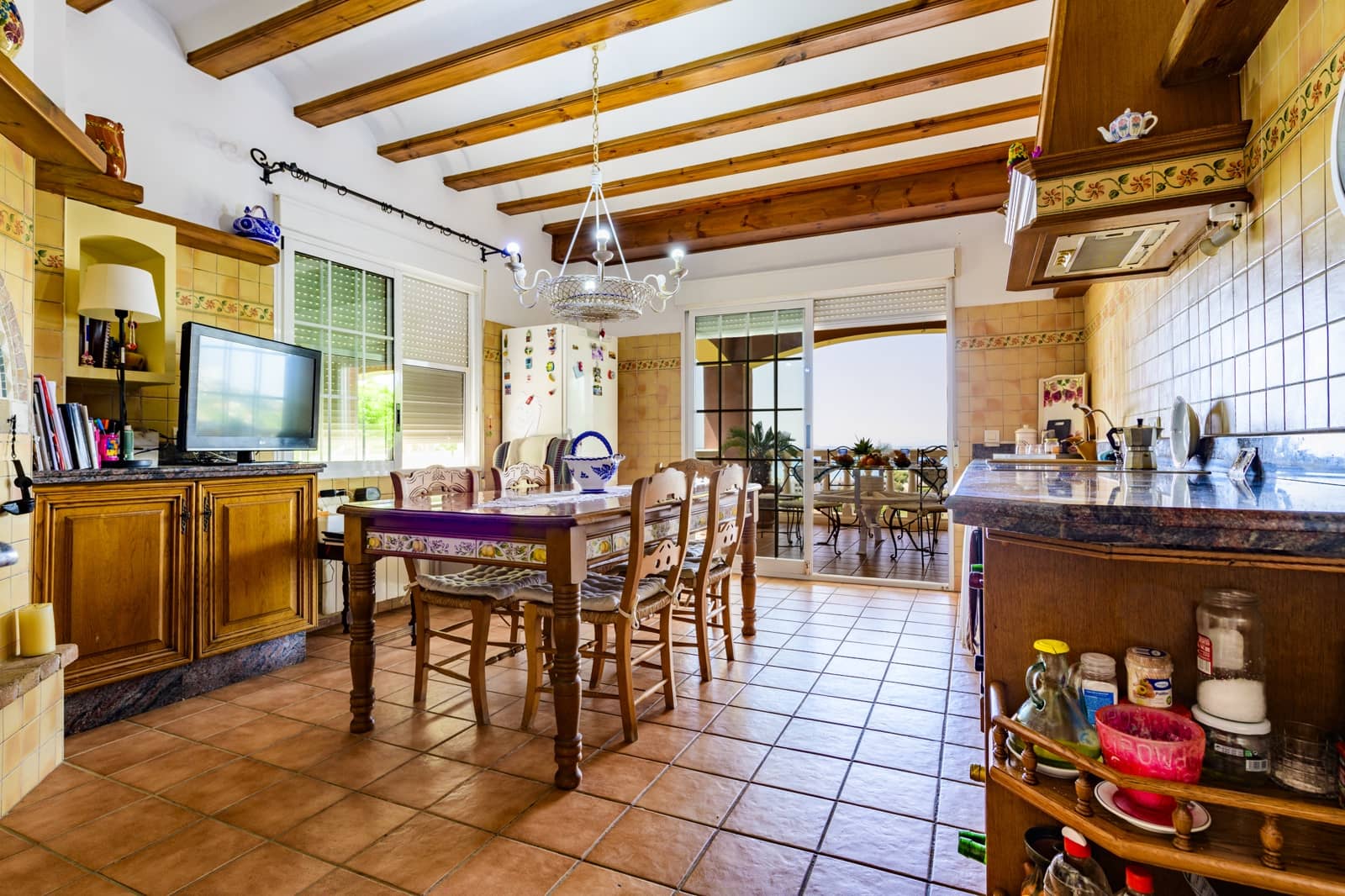 6 makuuhuone Omakotitalo myytävänä paikassa Benicassim mukana uima-altaan 
autotalli - 850 000 € (Ref: 9501804)