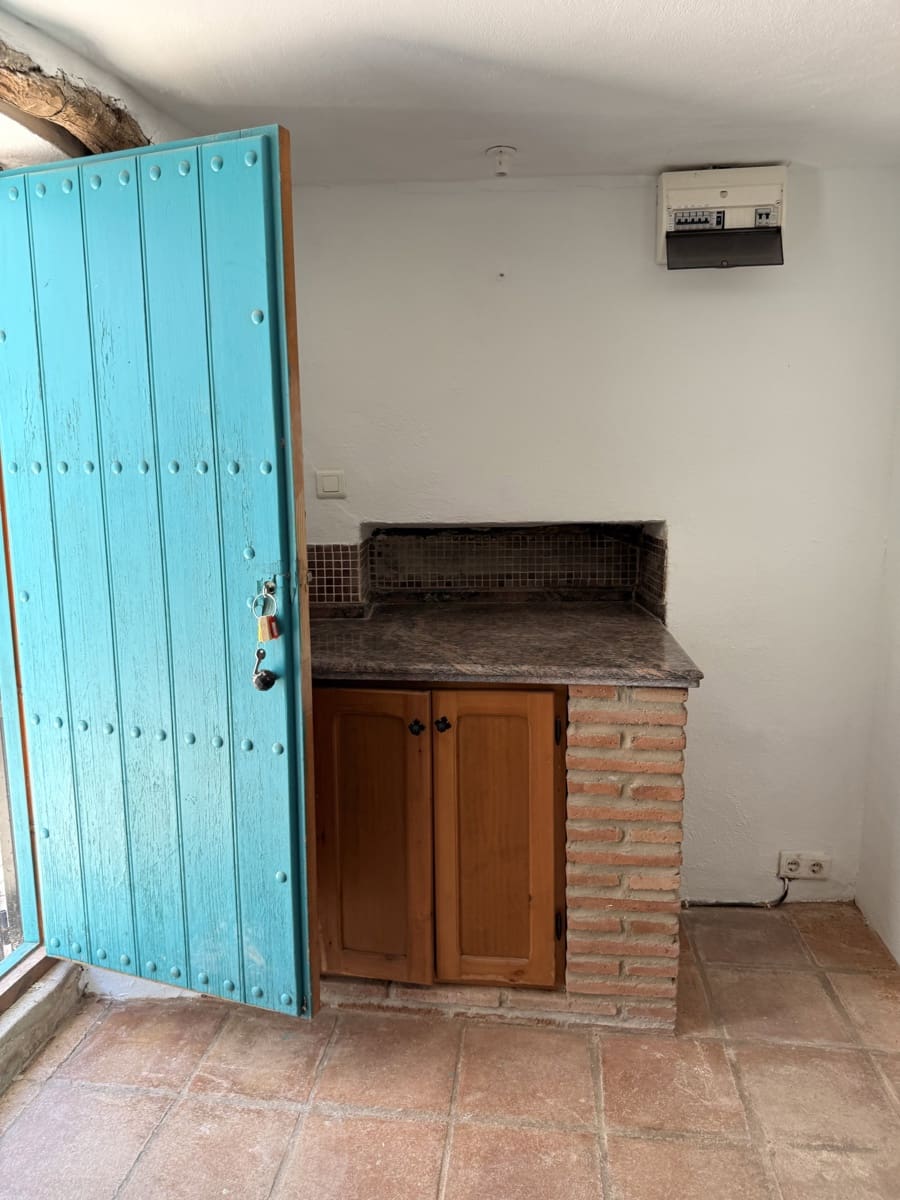 5 bedroom Finca/Country House for sale in Villanueva de Algaidas with garage - € 299,995 (Ref: 10046611)