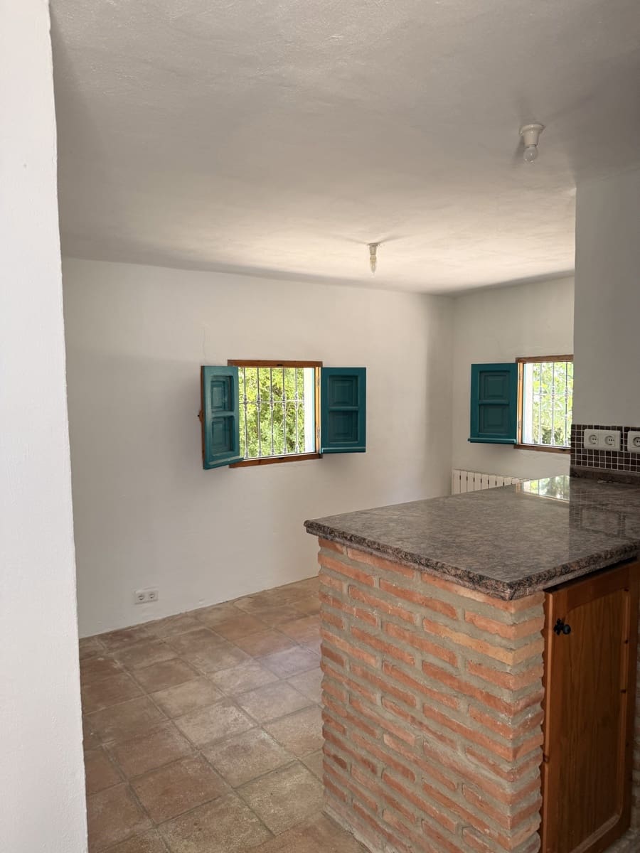5 bedroom Finca/Country House for sale in Villanueva de Algaidas with garage - € 299,995 (Ref: 10046611)