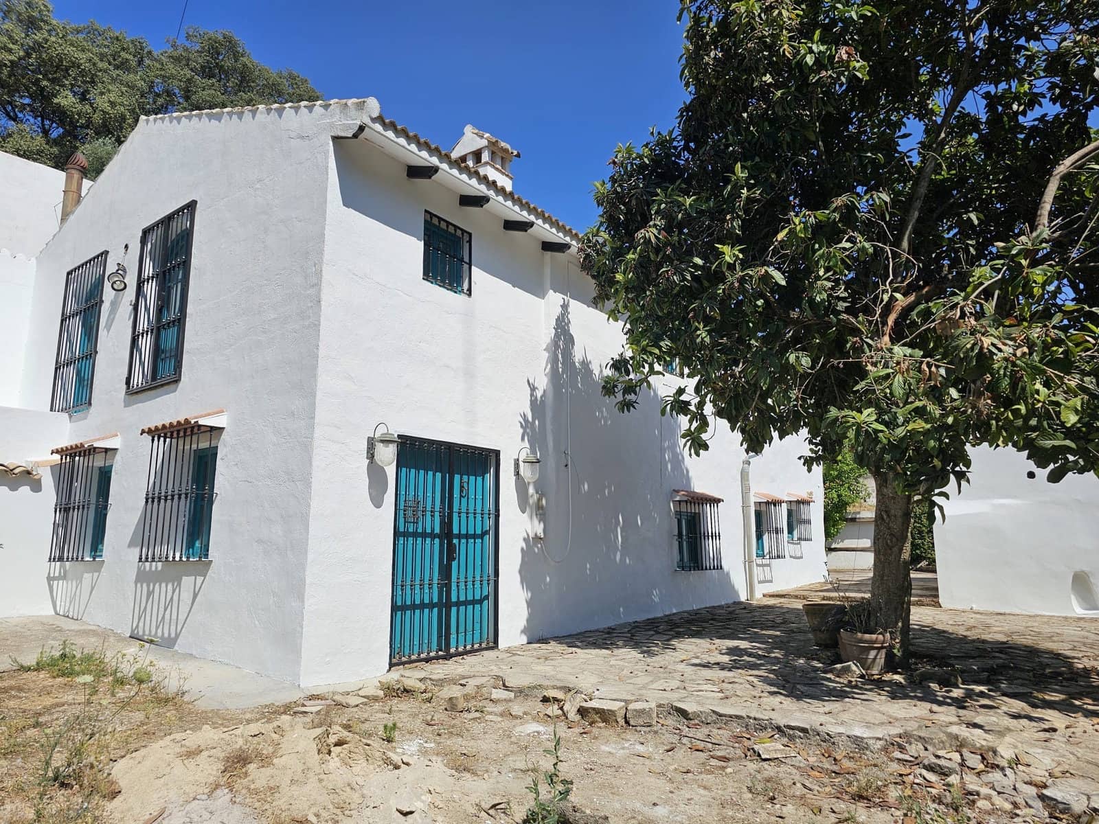 5 bedroom Finca/Country House for sale in Villanueva de Algaidas with garage - € 299,995 (Ref: 10046611)