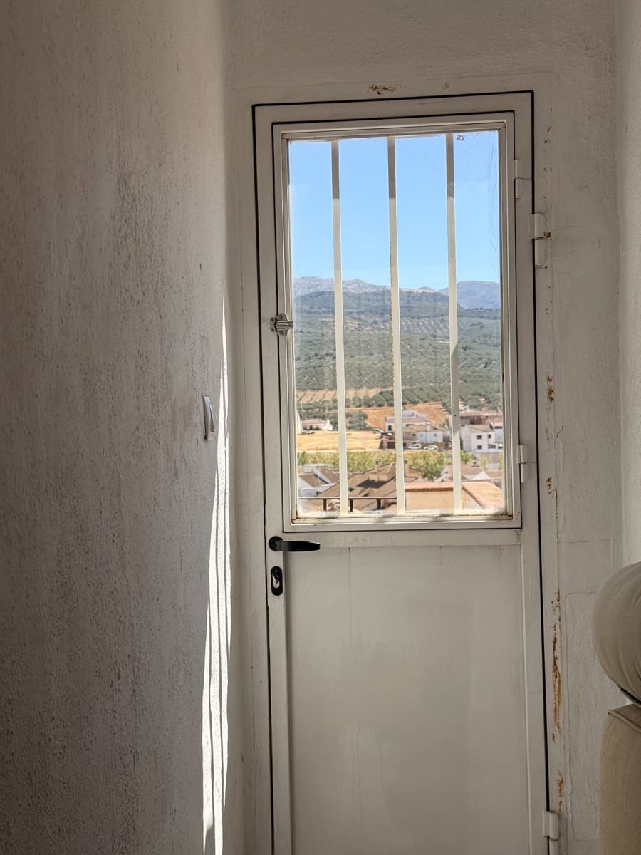 2 slaapkamer Huis te koop in Villanueva del Trabuco met zwembad garage - € 44.500 (Ref: 10091573)