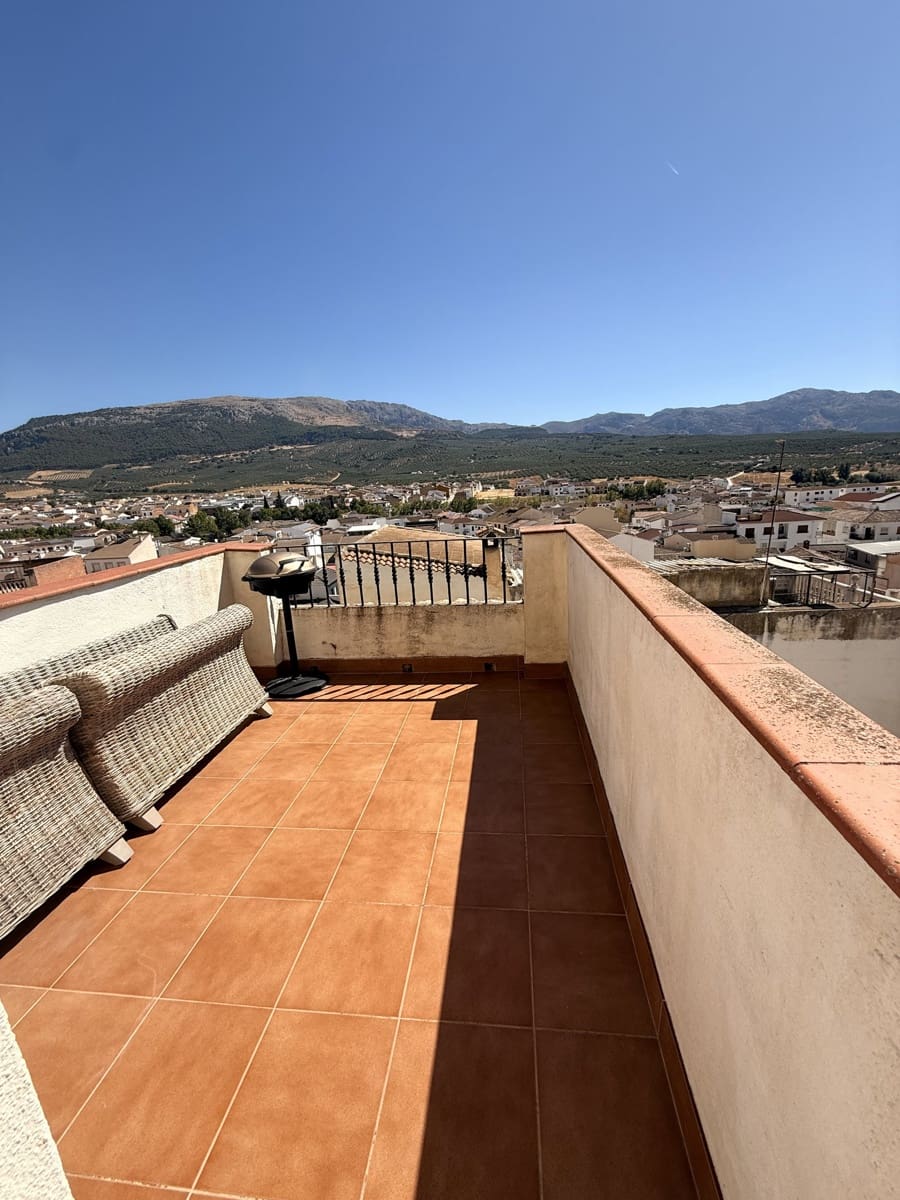 2 slaapkamer Huis te koop in Villanueva del Trabuco met zwembad garage - € 44.500 (Ref: 10091573)