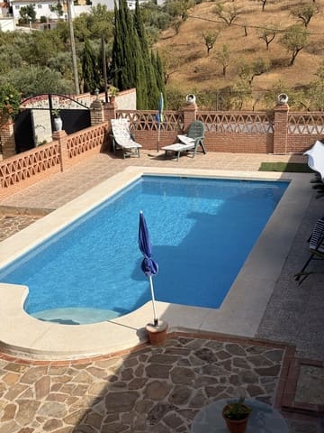 3 soverom Finca/Herregård til salgs i Villanueva del Trabuco med svømmebasseng garasje - € 275 000 (Ref: 10091574)
