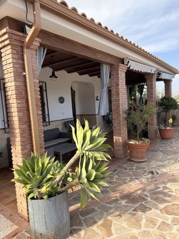 3 soverom Finca/Herregård til salgs i Villanueva del Trabuco med svømmebasseng garasje - € 275 000 (Ref: 10091574)