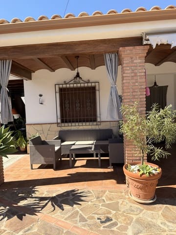 3 sypialnia Finka/Dom wiejski na sprzedaż w Villanueva del Trabuco z basenem garażem - 275 000 € (Ref: 10091574)