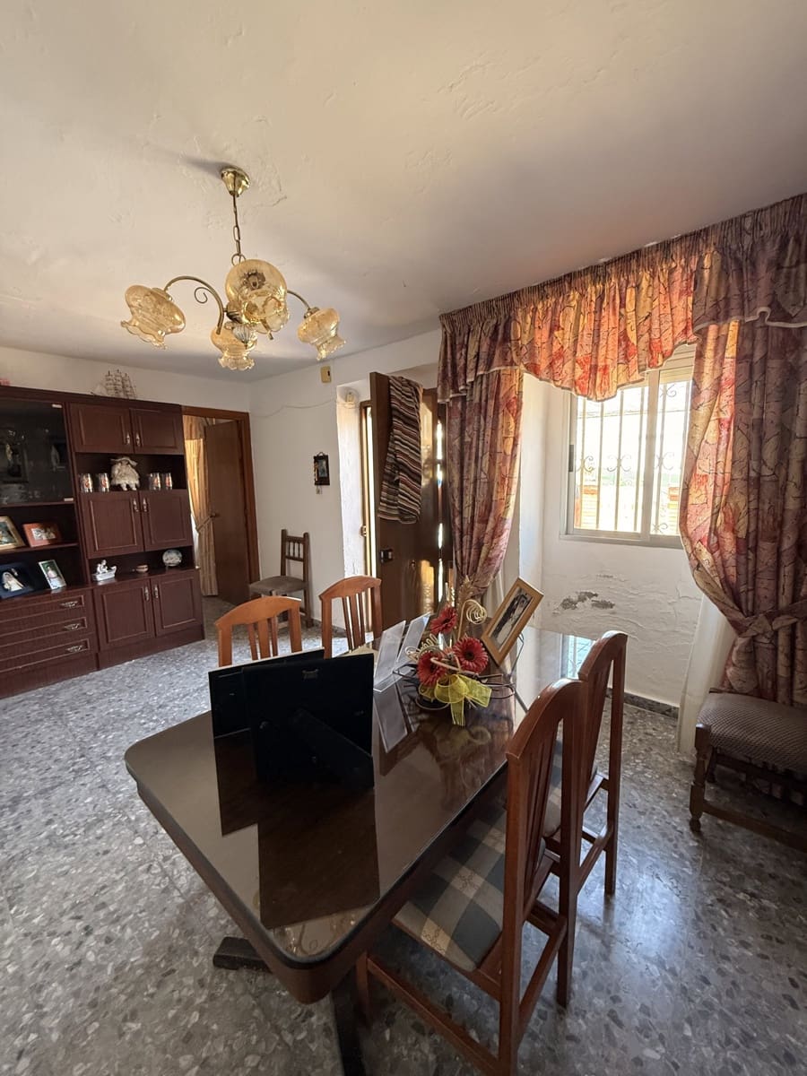 Finca/Casa Rural de 3 habitaciones en Villanueva del Trabuco en venta con garaje - 142.000 € (Ref: 10091575)