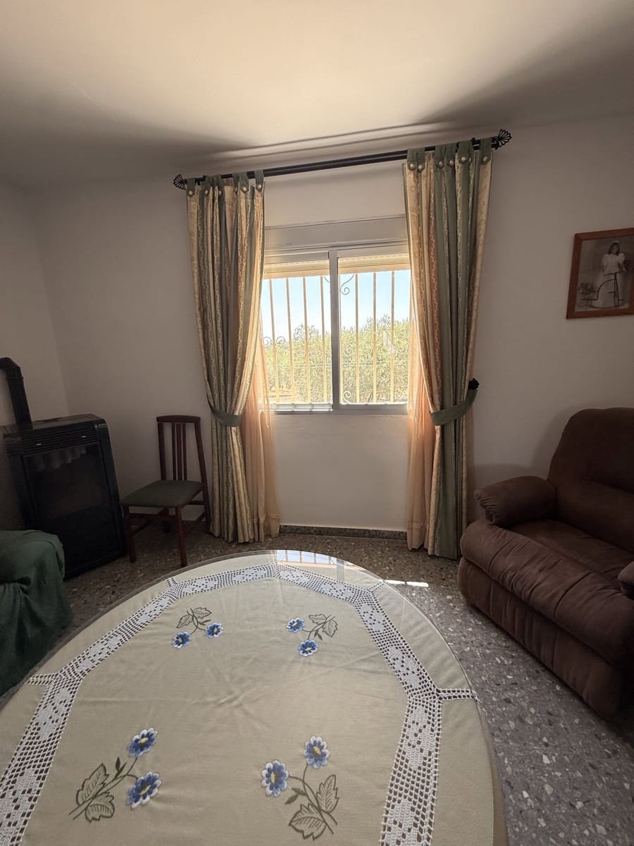 Finca/Casa Rural de 3 habitaciones en Villanueva del Trabuco en venta con garaje - 142.000 € (Ref: 10091575)