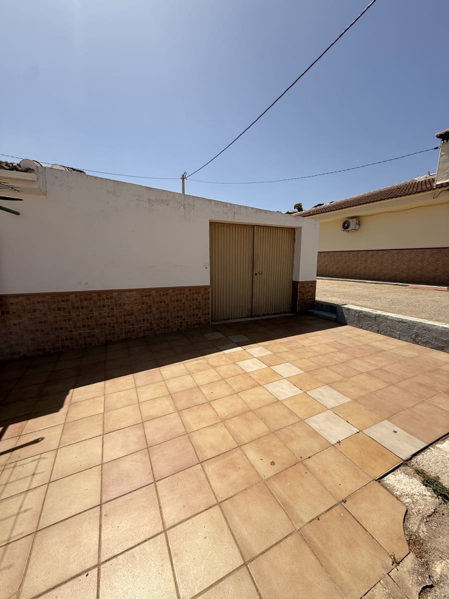 Finca/Casa Rural de 3 habitaciones en Villanueva del Trabuco en venta con garaje - 142.000 € (Ref: 10091575)