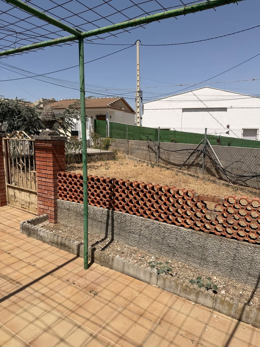 Finca/Casa Rural de 3 habitaciones en Villanueva del Trabuco en venta con garaje - 142.000 € (Ref: 10091575)