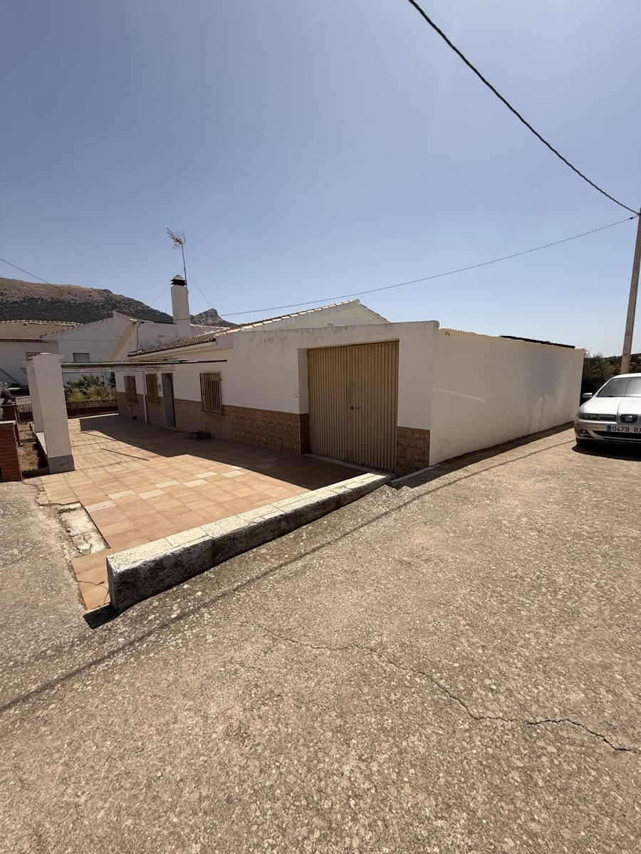 Finca/Casa Rural de 3 habitaciones en Villanueva del Trabuco en venta con garaje - 142.000 € (Ref: 10091575)