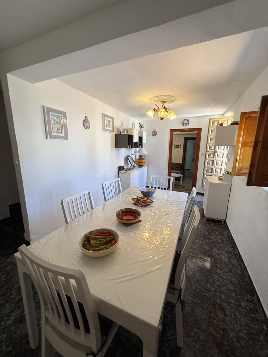 7 Zimmer Finca/Landgut zu verkaufen in Antequera mit Pool Garage - 245.995 € (Ref: 10173210)