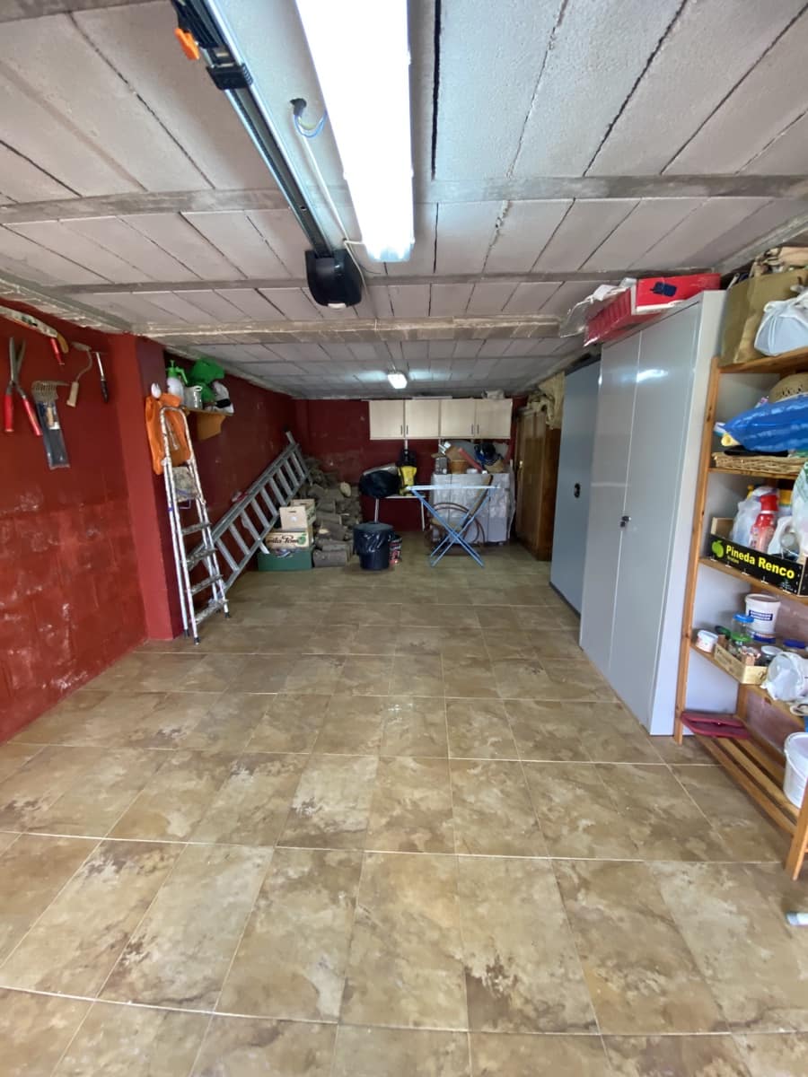 3 bedroom Villa for sale in Villanueva del Trabuco with pool garage - € 297,000 (Ref: 9674813)