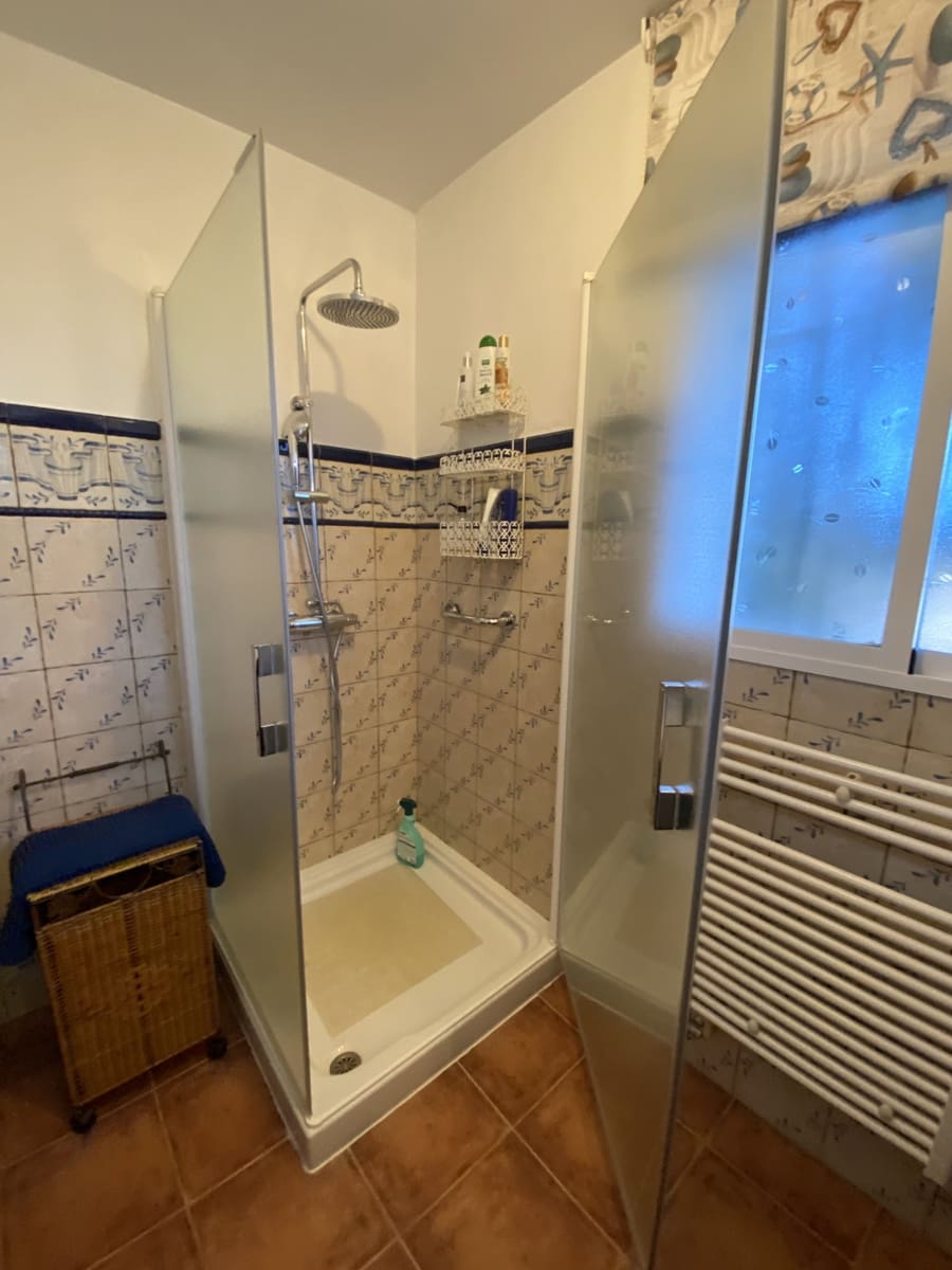 Chalet de 3 habitaciones en Villanueva del Trabuco en venta con piscina garaje - 297.000 € (Ref: 9674813)