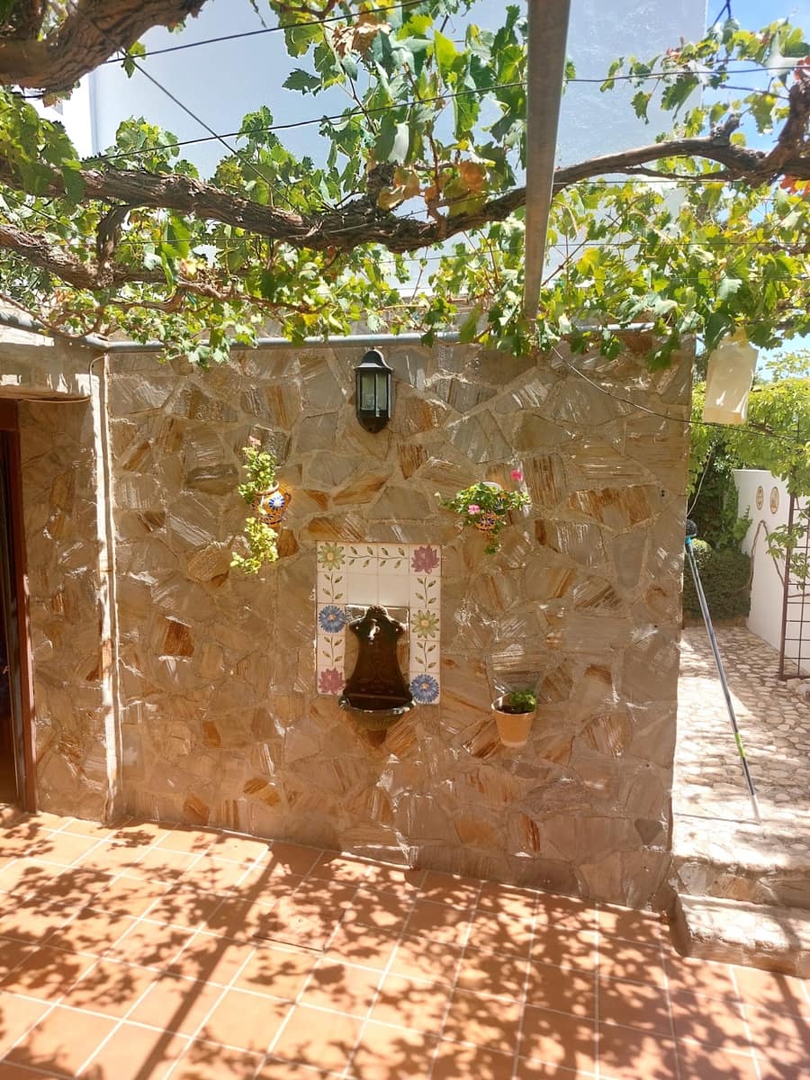 Chalet de 3 habitaciones en Villanueva del Trabuco en venta con piscina garaje - 297.000 € (Ref: 9674813)