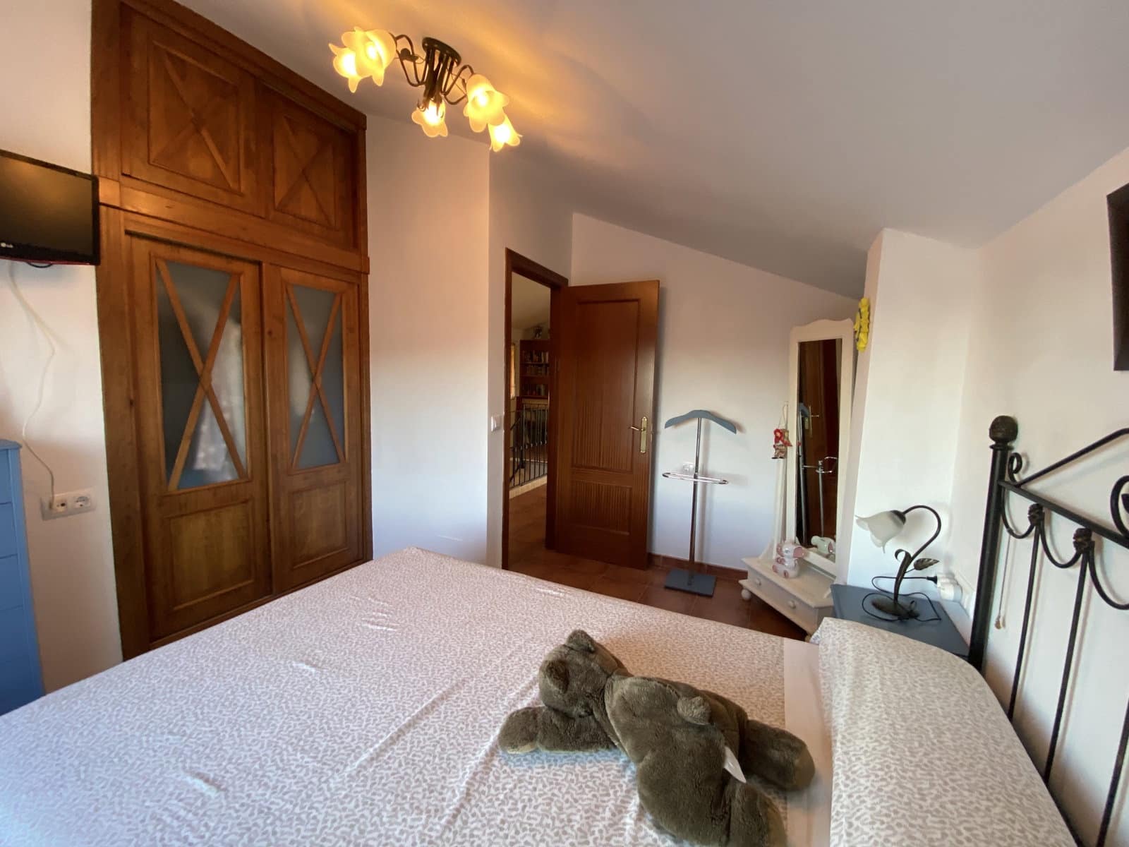 Chalet de 3 habitaciones en Villanueva del Trabuco en venta con piscina garaje - 297.000 € (Ref: 9674813)