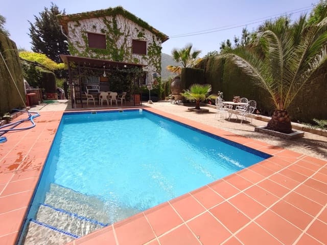 3 sovrum Villa till salu i Villanueva del Trabuco med pool garage - 297 000 € (Ref: 9674813)