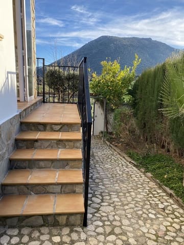 3 sovrum Villa till salu i Villanueva del Trabuco med pool garage - 297 000 € (Ref: 9674813)