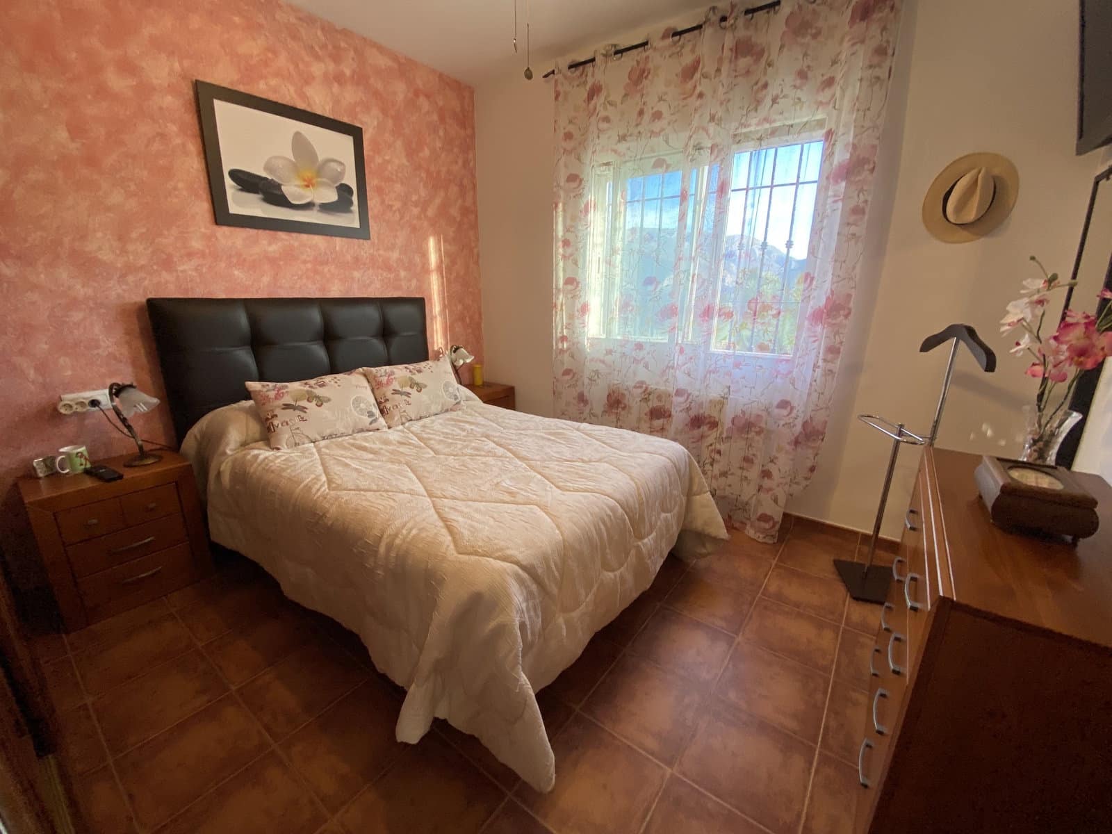 Chalet de 3 habitaciones en Villanueva del Trabuco en venta con piscina garaje - 297.000 € (Ref: 9674813)