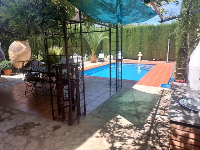 3 sovrum Villa till salu i Villanueva del Trabuco med pool garage - 297 000 € (Ref: 9674813)