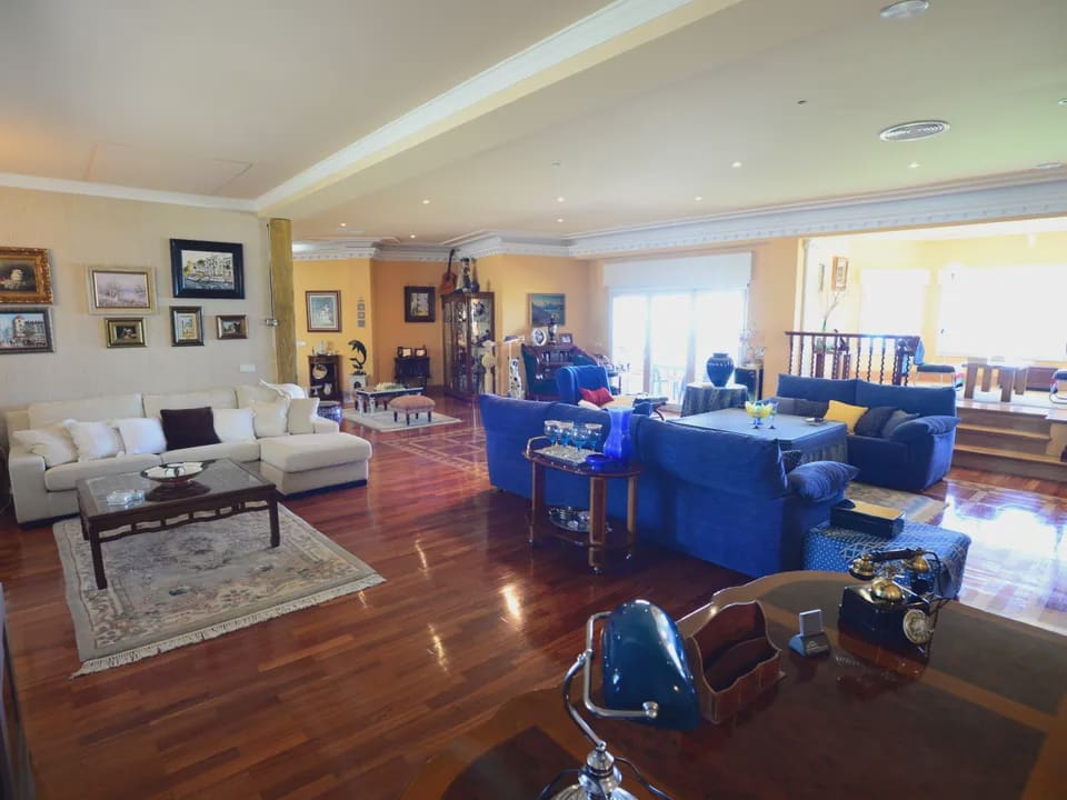 5 bedroom Villa for sale in Malaga city with pool - € 4,875,000 (Ref: 9674814)