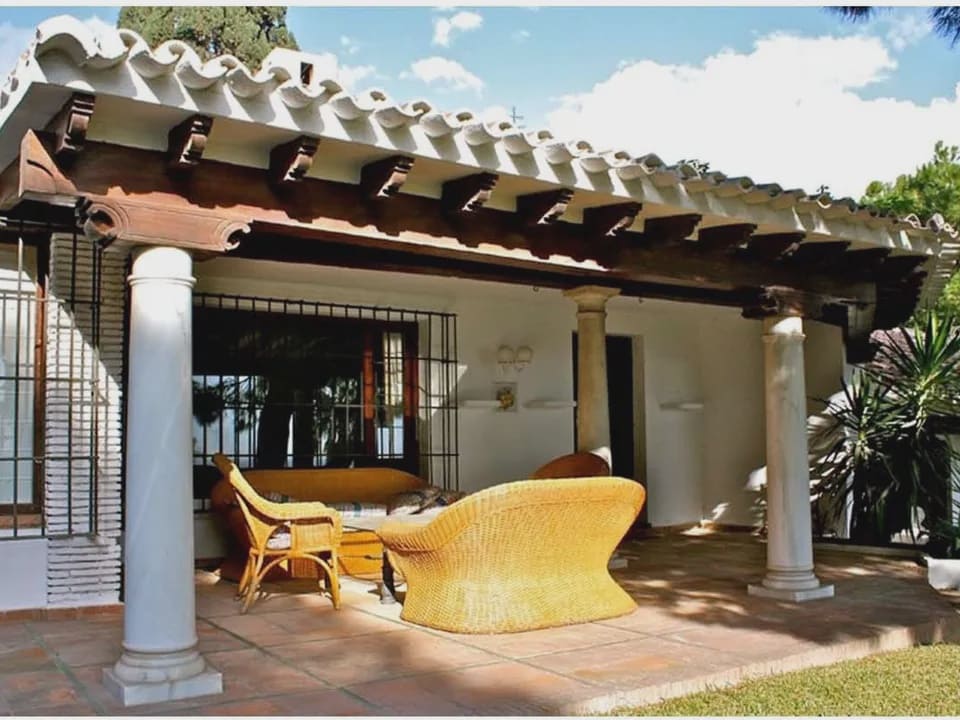 Chalet de 7 habitaciones en Málaga ciudad en venta con piscina garaje - 1.875.000 € (Ref: 9674815)