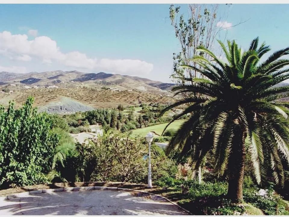 Chalet de 7 habitaciones en Málaga ciudad en venta con piscina garaje - 1.875.000 € (Ref: 9674815)