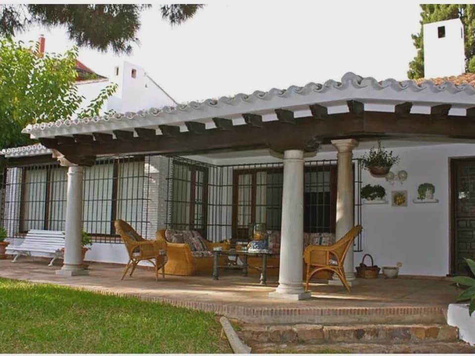7 bedroom Villa for sale in Malaga city with pool garage - € 1,875,000 (Ref: 9674815)