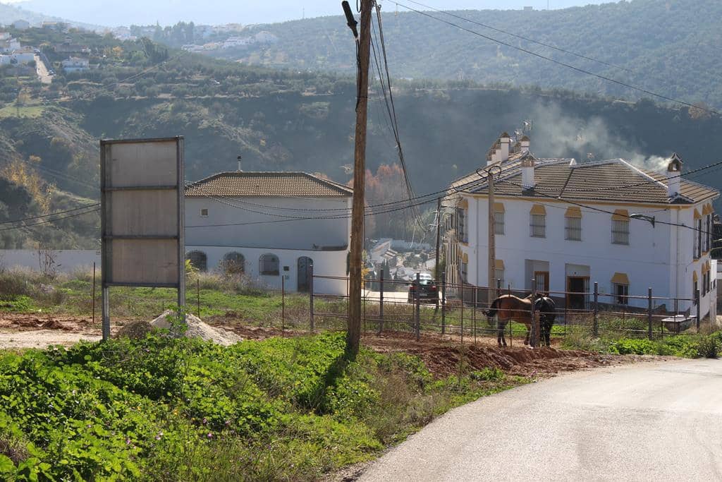 3 bedroom Finca/Country House for sale in La Atalaya with pool garage - € 72,000 (Ref: 9674816)