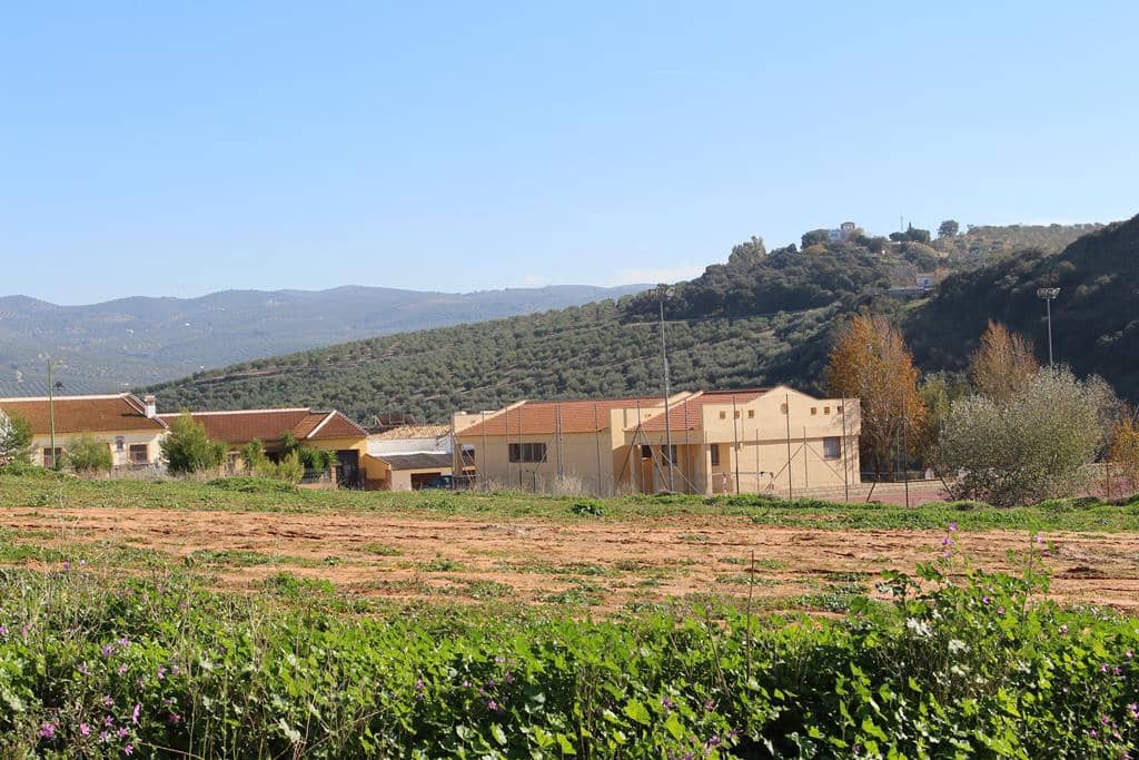 3 bedroom Finca/Country House for sale in La Atalaya with pool garage - € 72,000 (Ref: 9674816)
