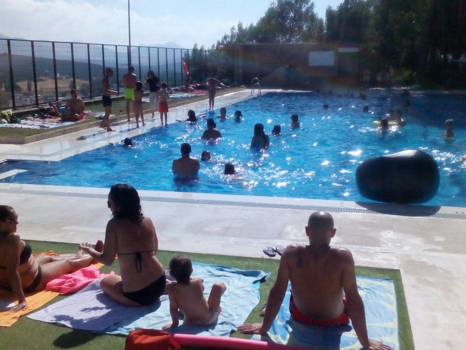 3 Zimmer Haus zu verkaufen in Villanueva del Trabuco mit Pool Garage - 93.000 € (Ref: 9674817)