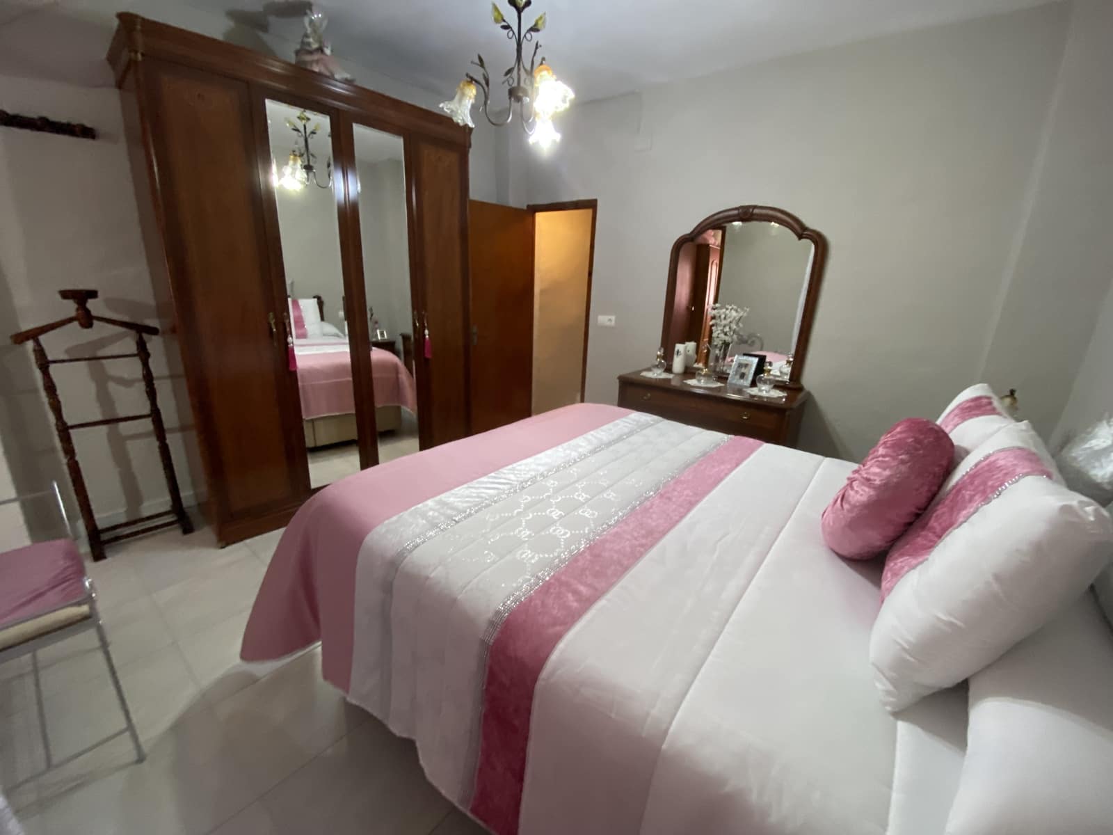 3 Zimmer Haus zu verkaufen in Villanueva del Trabuco mit Pool Garage - 93.000 € (Ref: 9674817)