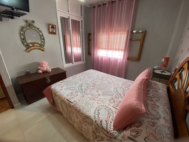 3 Zimmer Haus zu verkaufen in Villanueva del Trabuco mit Pool Garage - 93.000 € (Ref: 9674817)