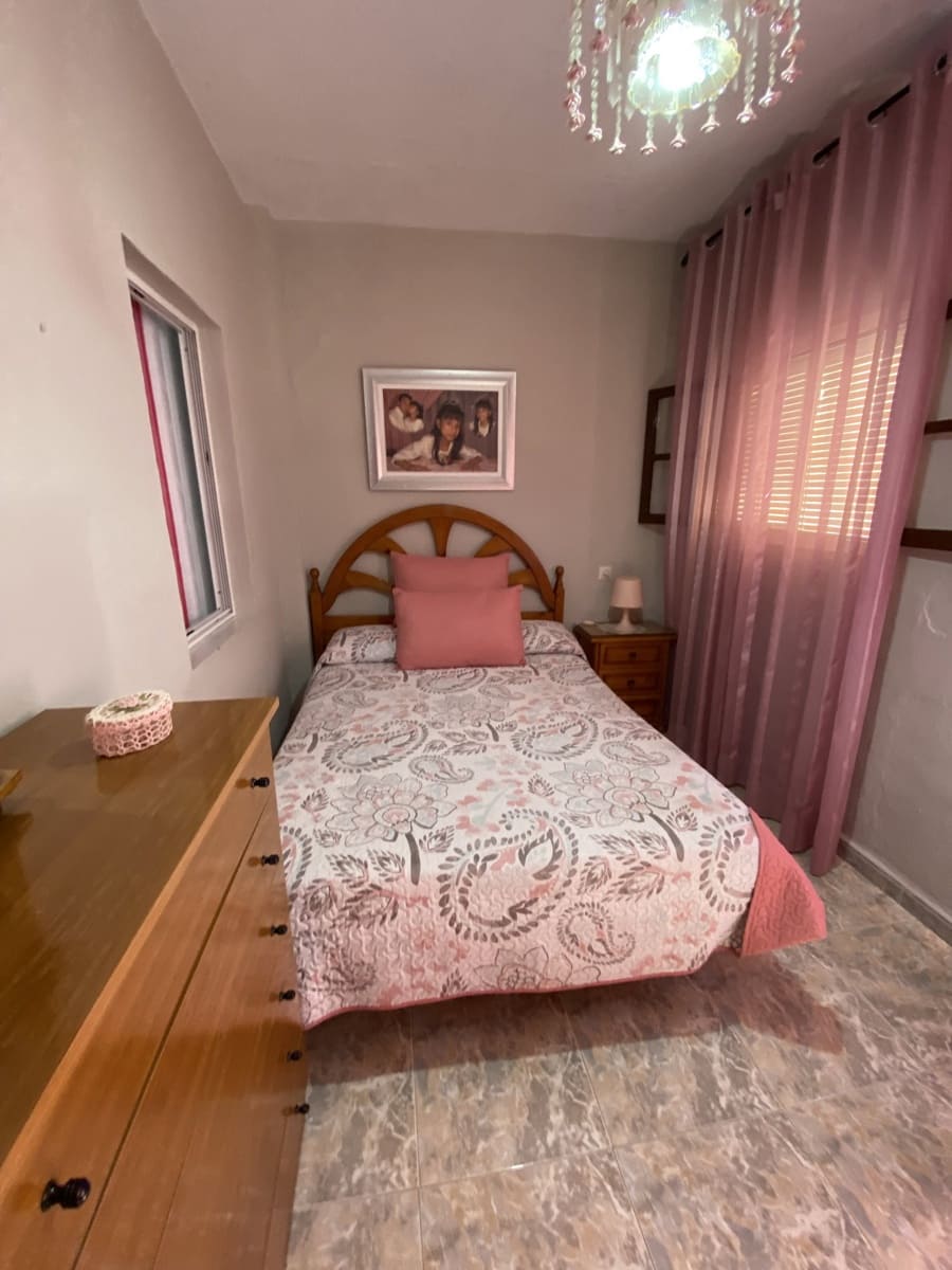 3 soverom Hus til salgs i Villanueva del Trabuco med svømmebasseng garasje - € 93 000 (Ref: 9674817)