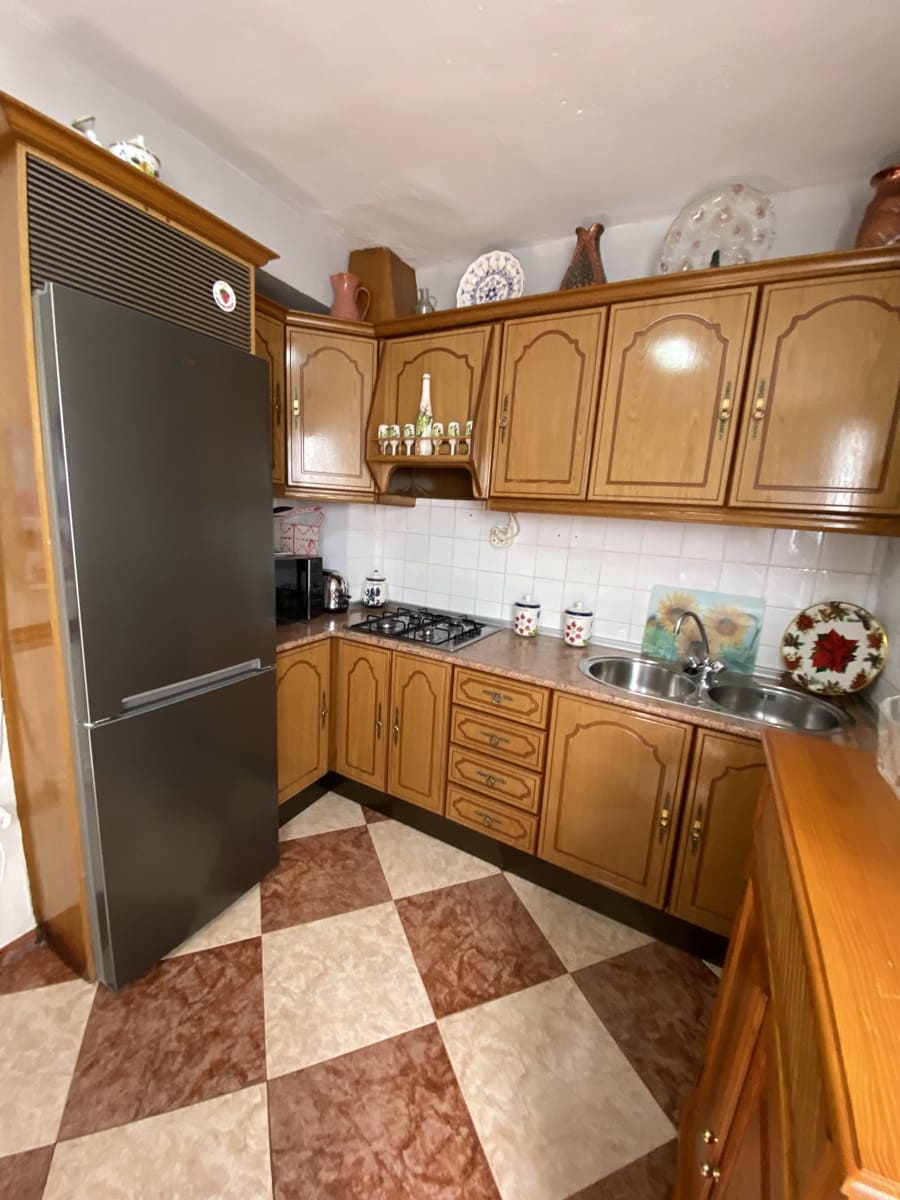 3 soverom Hus til salgs i Villanueva del Trabuco med svømmebasseng garasje - € 93 000 (Ref: 9674817)