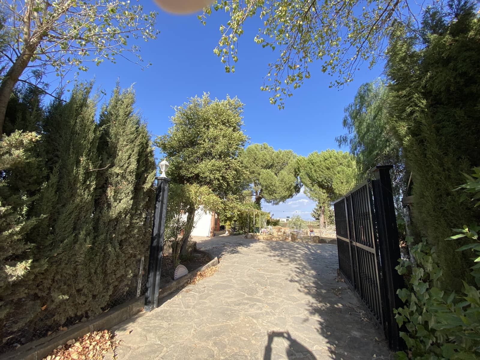 9 bedroom Finca/Country House for sale in Loja with garage - € 525,000 (Ref: 9674818)