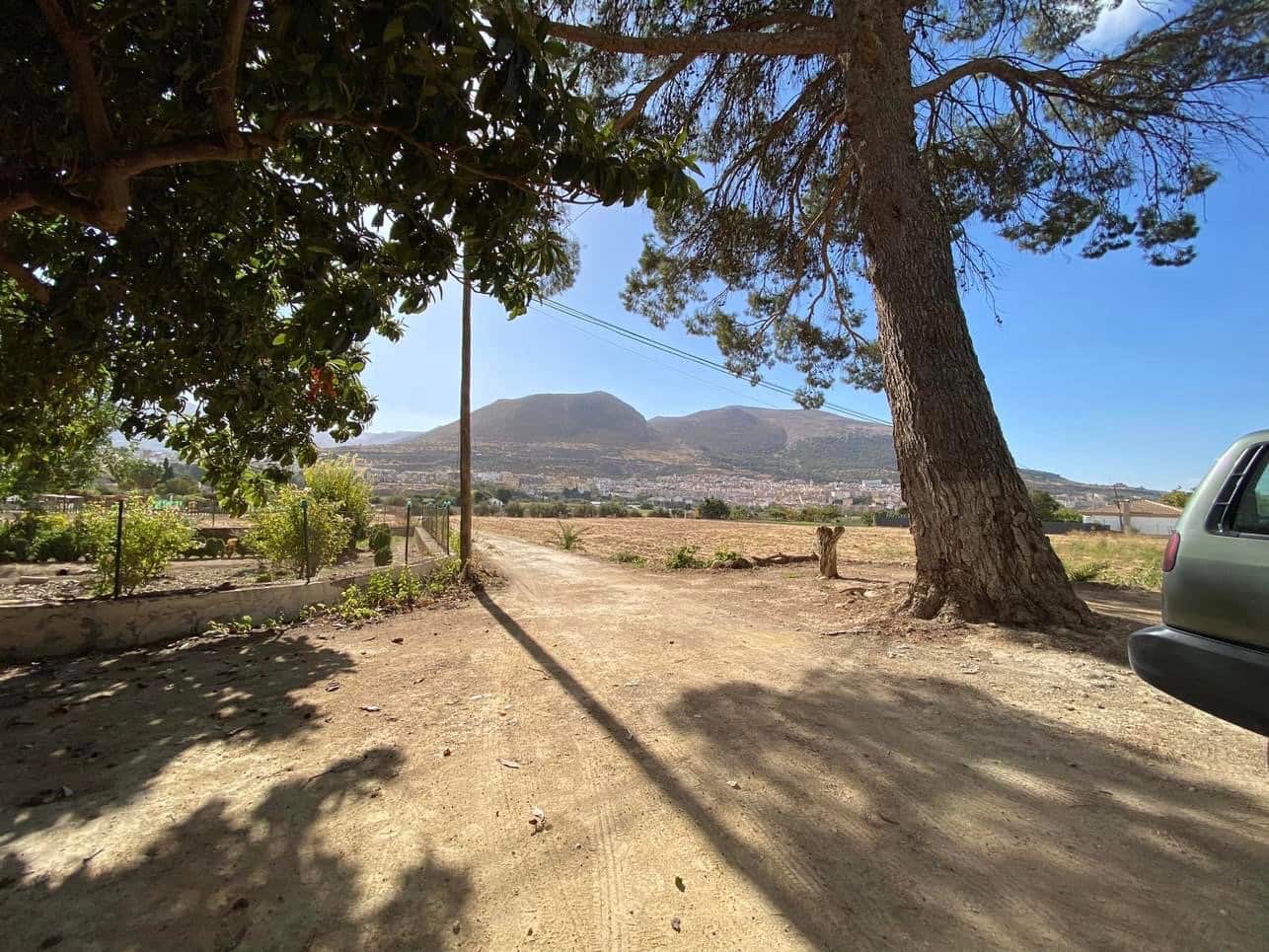 9 bedroom Finca/Country House for sale in Loja with garage - € 550,000 (Ref: 9674818)