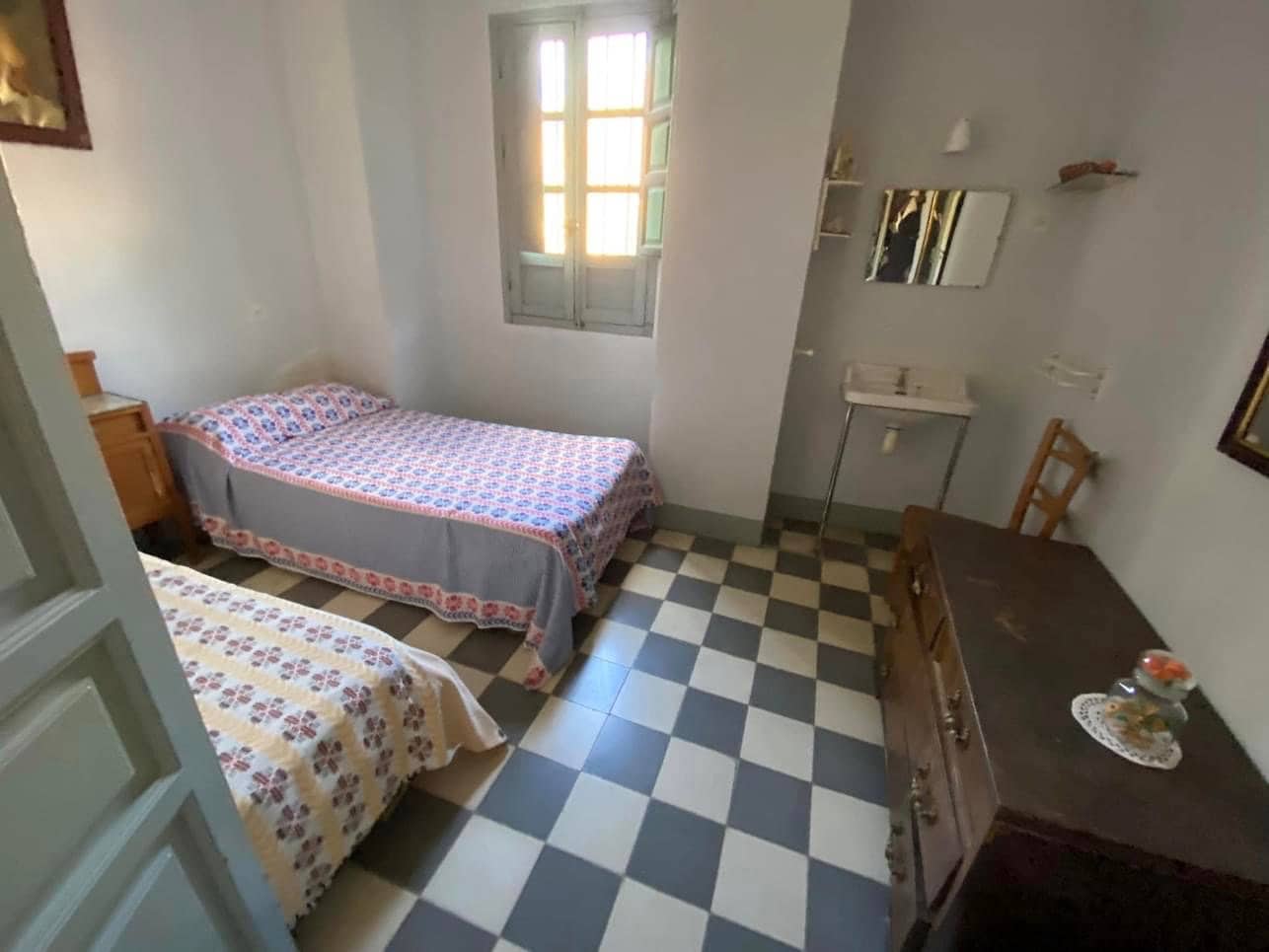 9 bedroom Finca/Country House for sale in Loja with garage - € 550,000 (Ref: 9674818)