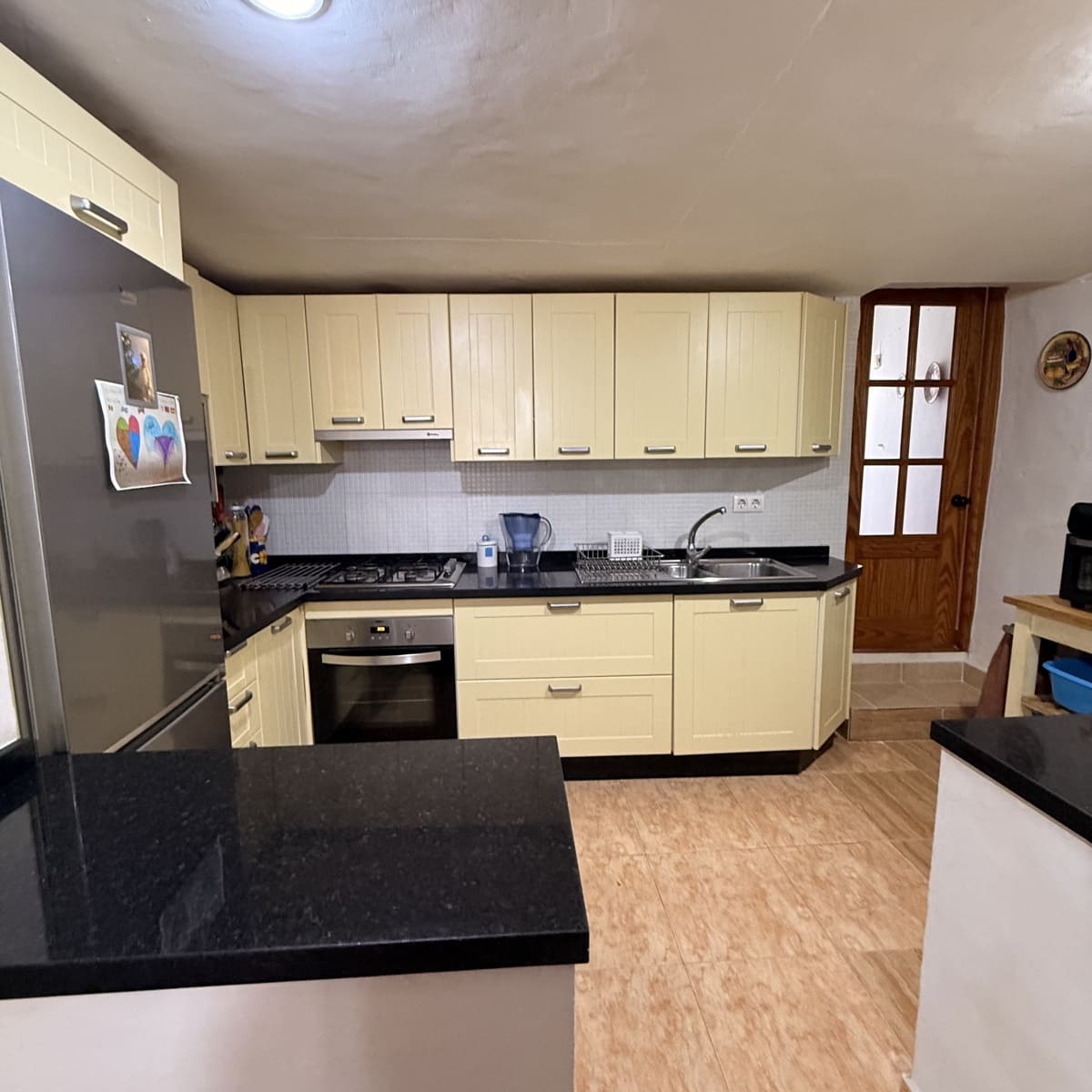 3 bedroom Townhouse for sale in Villanueva de Algaidas with pool garage - € 129,995 (Ref: 9674819)