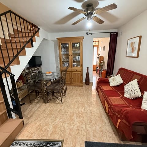 3 slaapkamer Huis te koop in Villanueva de Algaidas met zwembad garage - € 129.995 (Ref: 9674819)