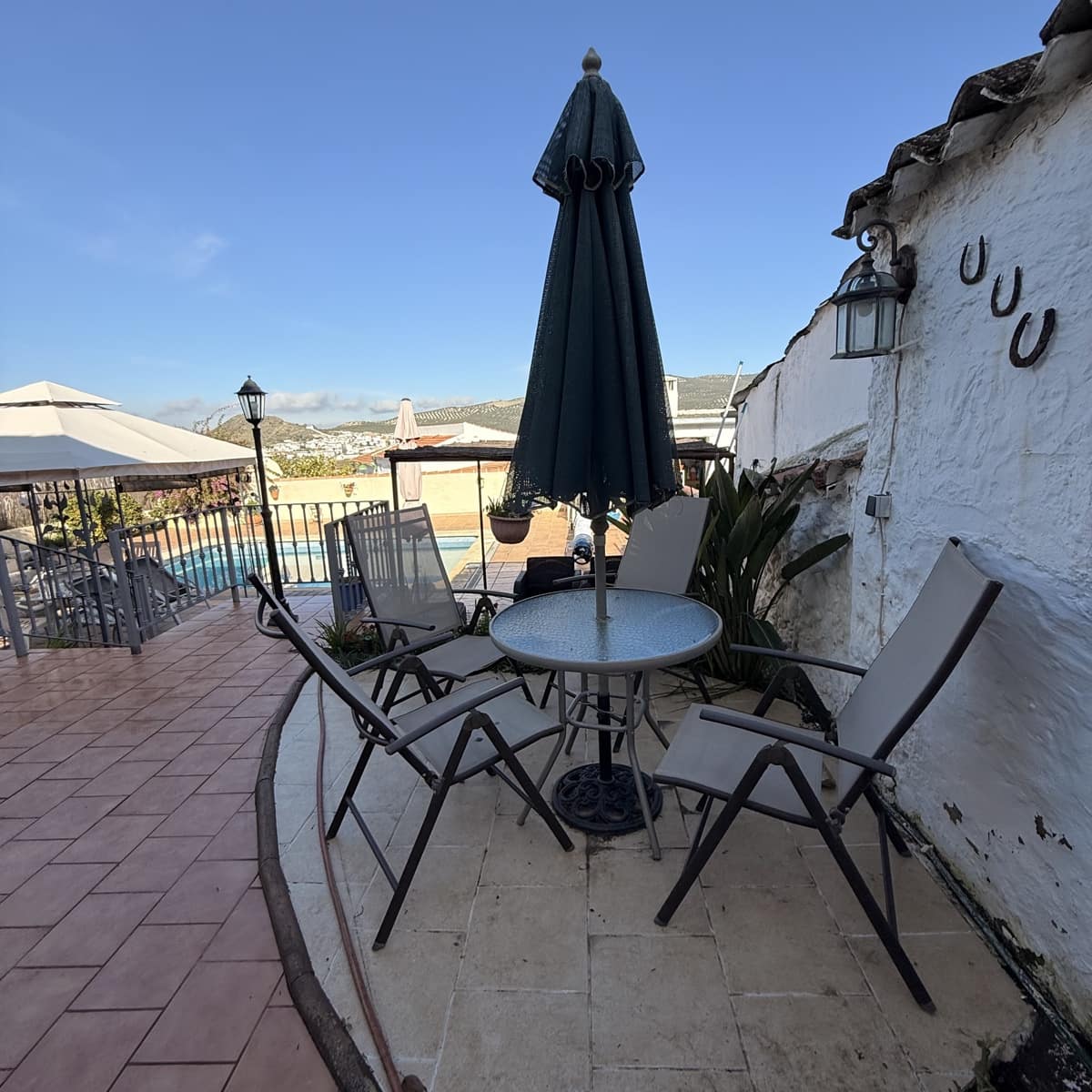 3 bedroom Townhouse for sale in Villanueva de Algaidas with pool garage - € 129,995 (Ref: 9674819)