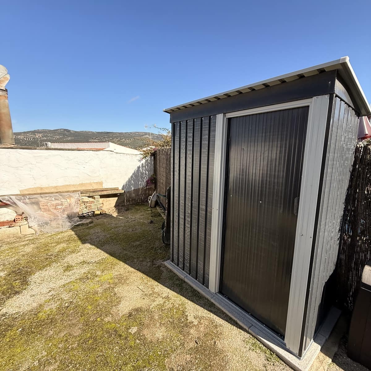 3 bedroom Townhouse for sale in Villanueva de Algaidas with pool garage - € 129,995 (Ref: 9674819)