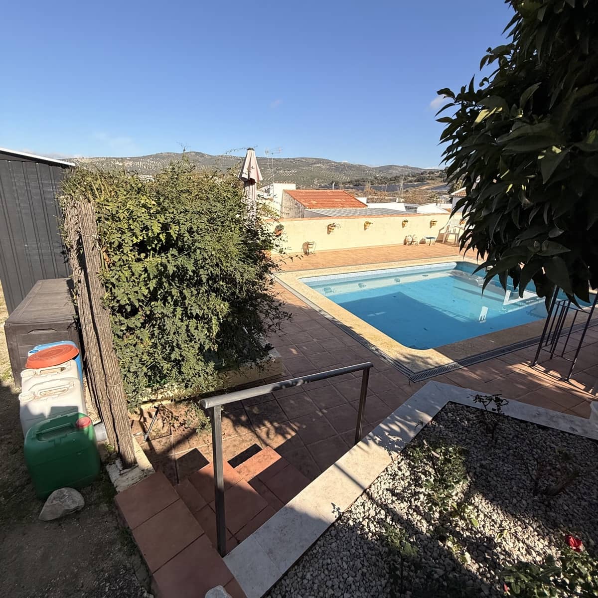 3 bedroom Townhouse for sale in Villanueva de Algaidas with pool garage - € 129,995 (Ref: 9674819)