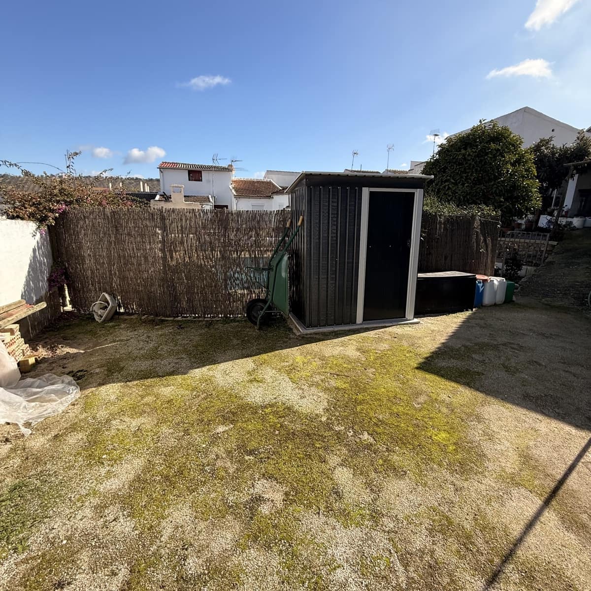 3 bedroom Townhouse for sale in Villanueva de Algaidas with pool garage - € 129,995 (Ref: 9674819)