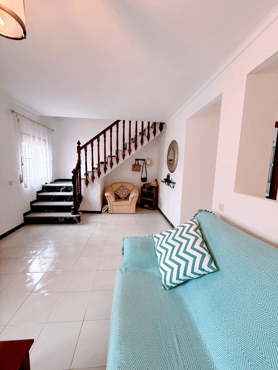 Casa de 4 habitaciones en Villanueva del Trabuco en venta con piscina - 125.950 € (Ref: 9674820)