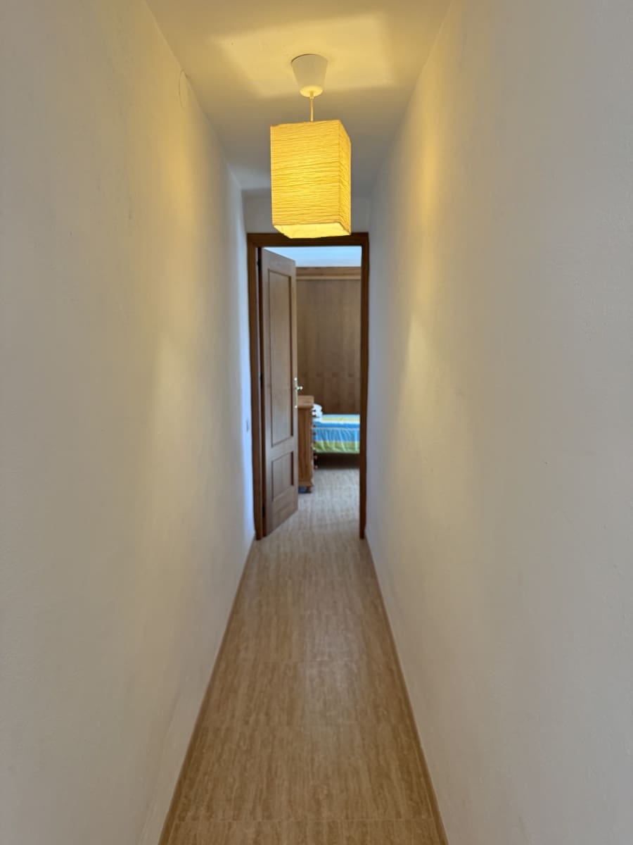 4 bedroom Townhouse for sale in Villanueva de Algaidas with pool garage - € 142,000 (Ref: 9674821)