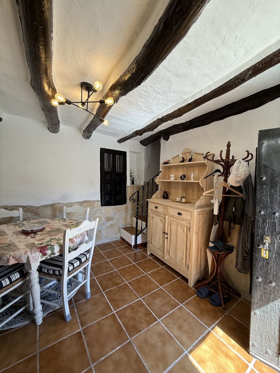 2 Zimmer Finca/Landgut zu verkaufen in Villanueva de Algaidas mit Pool - 119.500 € (Ref: 9674822)