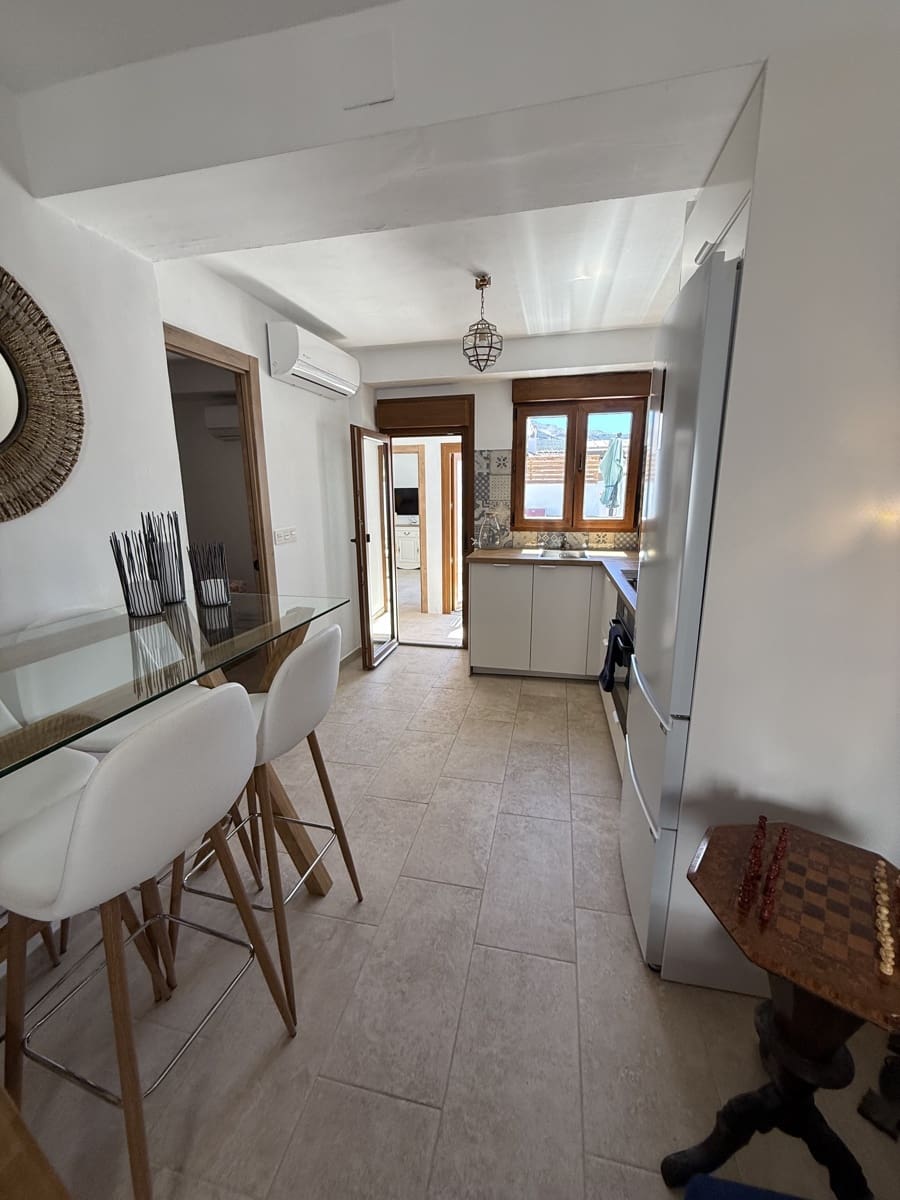 3 bedroom Townhouse for sale in Villanueva del Trabuco with pool garage - € 137,500 (Ref: 9674823)