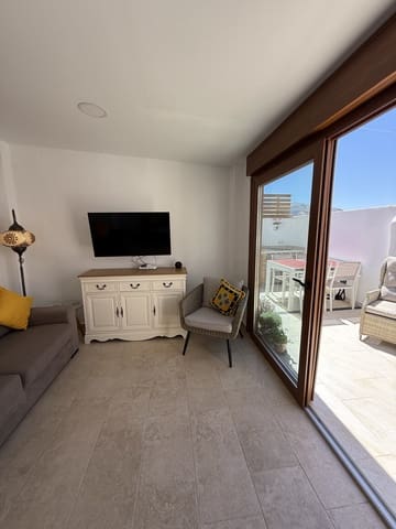 3 bedroom Townhouse for sale in Villanueva del Trabuco with pool garage - € 137,500 (Ref: 9674823)