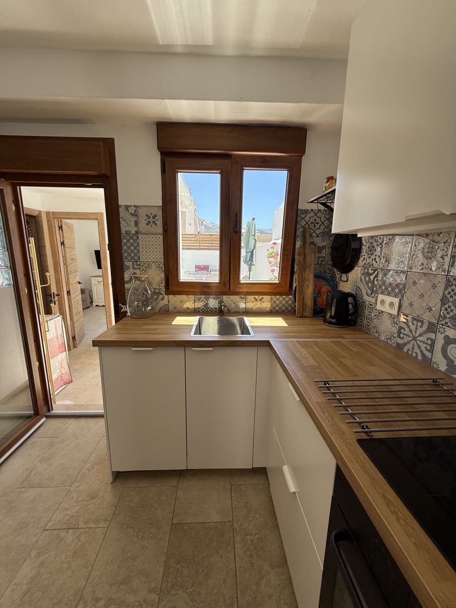 3 bedroom Townhouse for sale in Villanueva del Trabuco with pool garage - € 137,500 (Ref: 9674823)